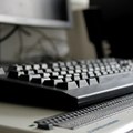 Computer mit Braillezeile. (c) V. Schreiber